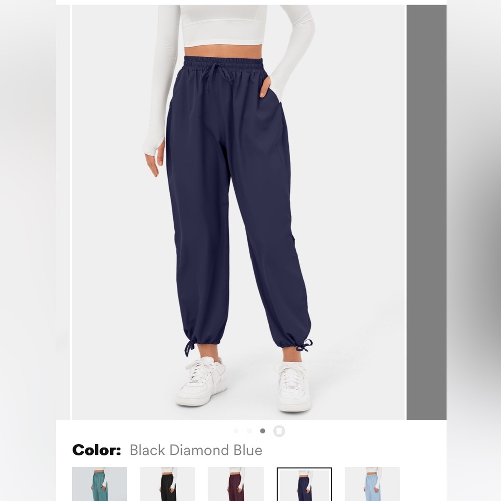 Halara Joggers
